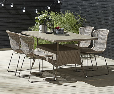 Dining table and Chairs outside
