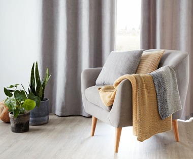 Yellow and grey throws at affordable prices