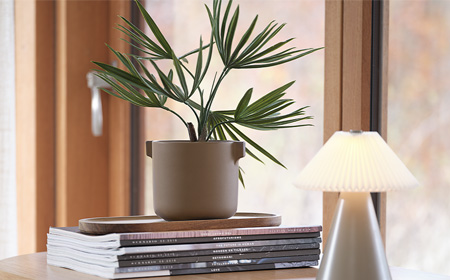 Style your home with artificial flowers and plants