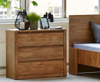 Dark Oak Drawers Used For Bedroom Furniture Dark Oak Drawers Used For Bedroom Furniture