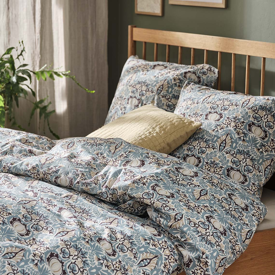 LOVIS duvet cover set Colourful cotton bedding in art deco-inspired design