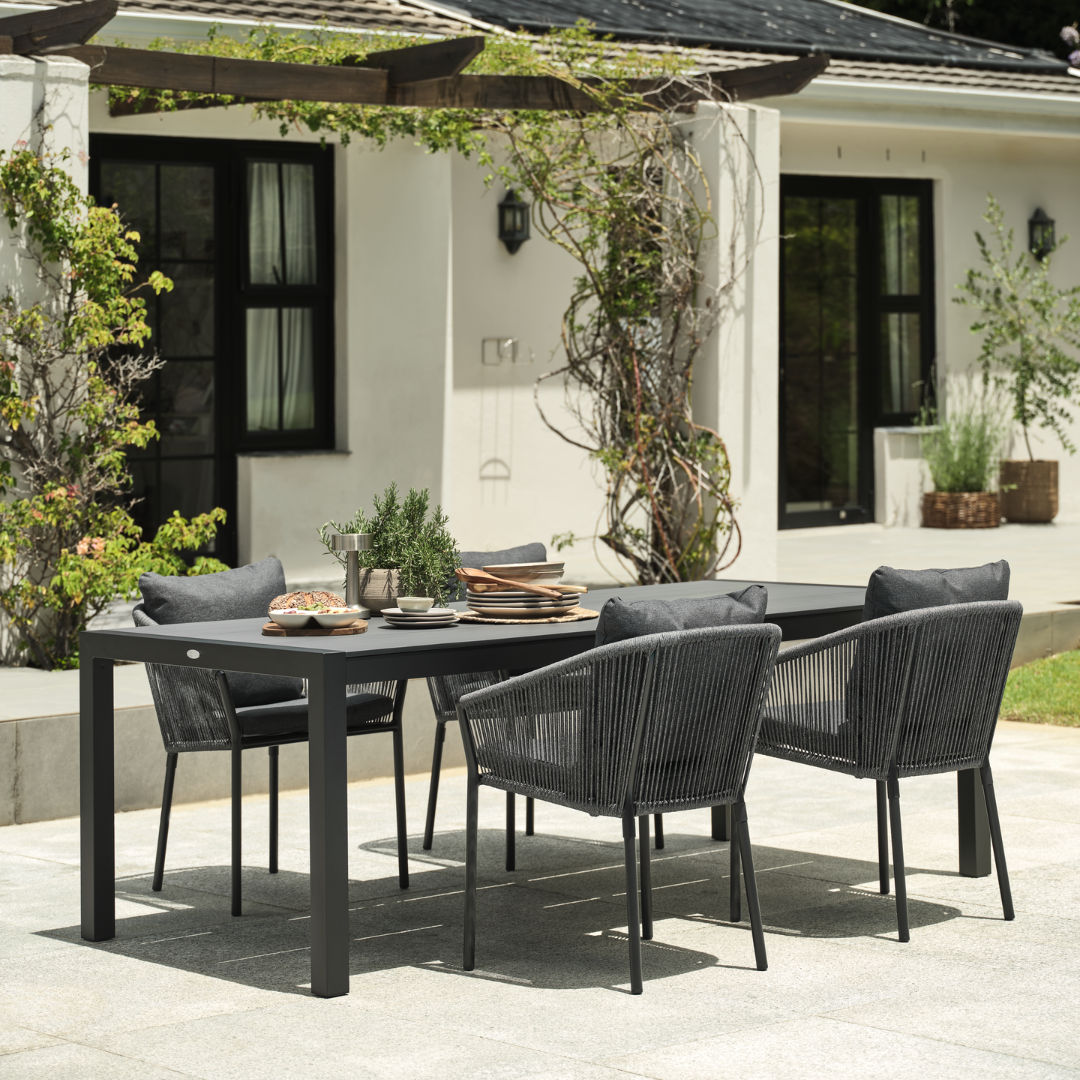 HAGEN garden table