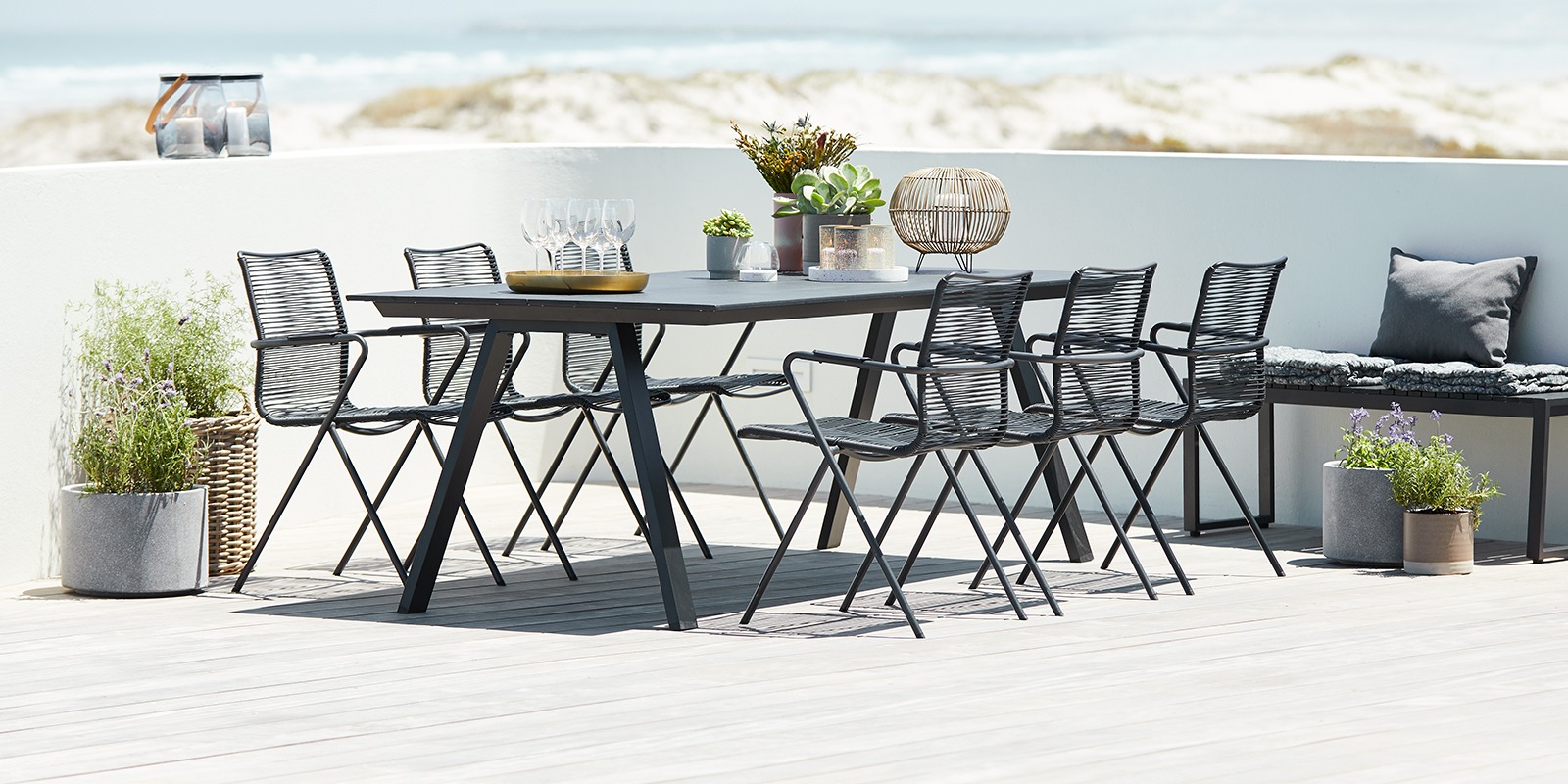 Large outdoor spaces JYSK