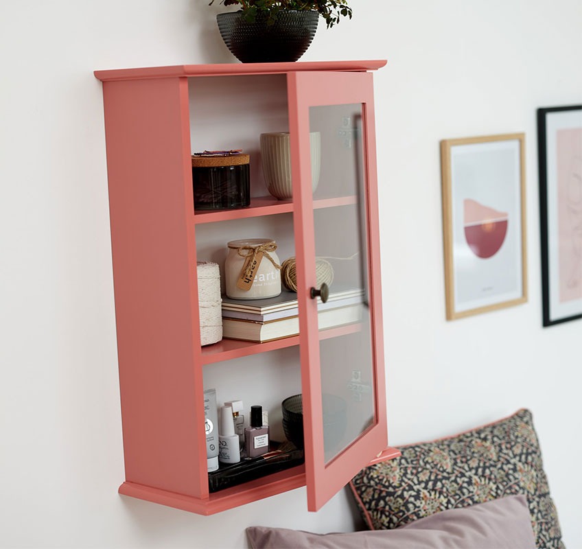 Rose wall cabinet with glass front 