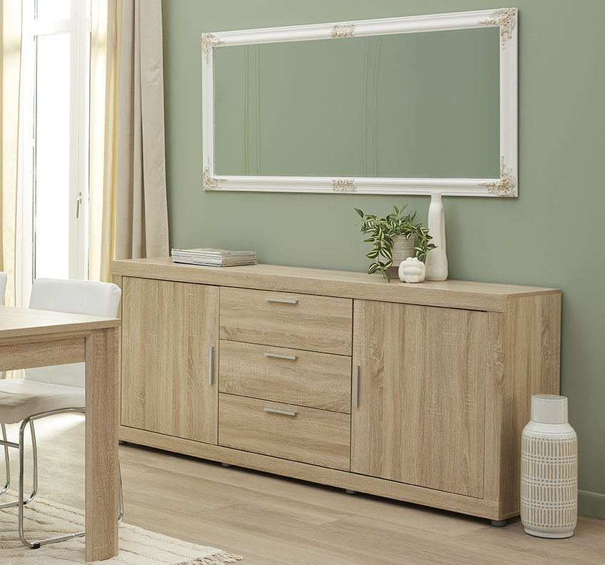 Sideboard with mirror deals above