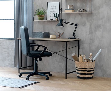 Black office and desk chair